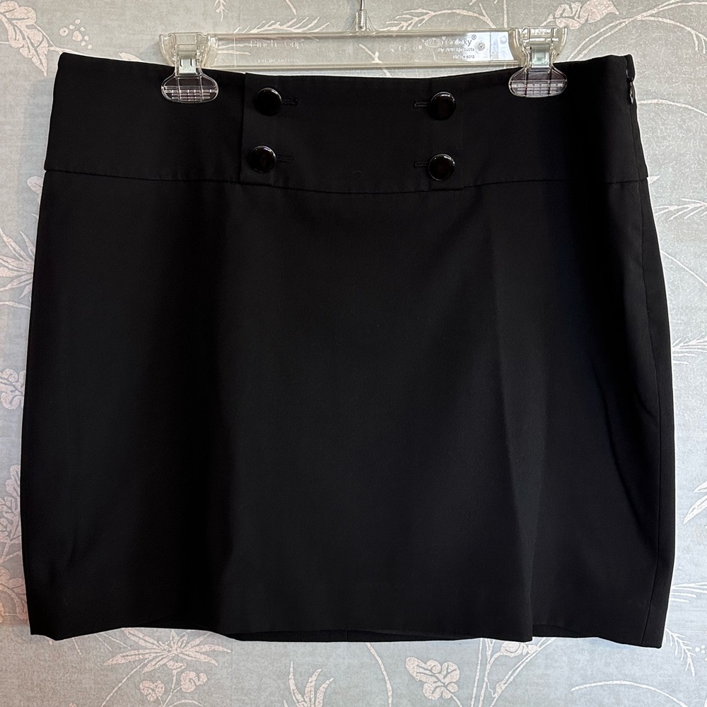 The Limited Elegant Black Pencil Skirt